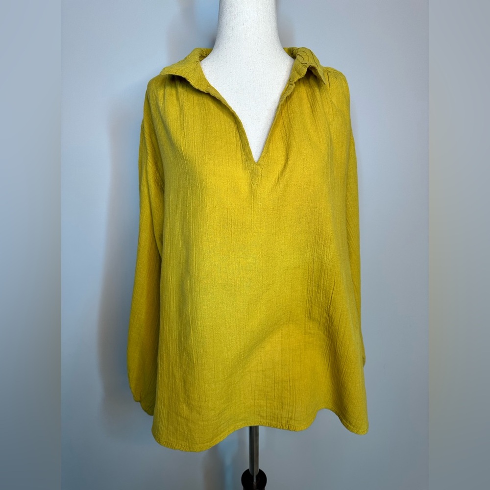 Sz L/XL World Market long sleeve vneck blouse cotton linen blend mustard gold